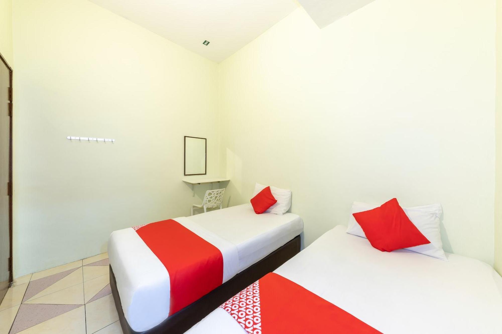 Super Oyo 432 My 7Days Inn Джохор-Бару Экстерьер фото