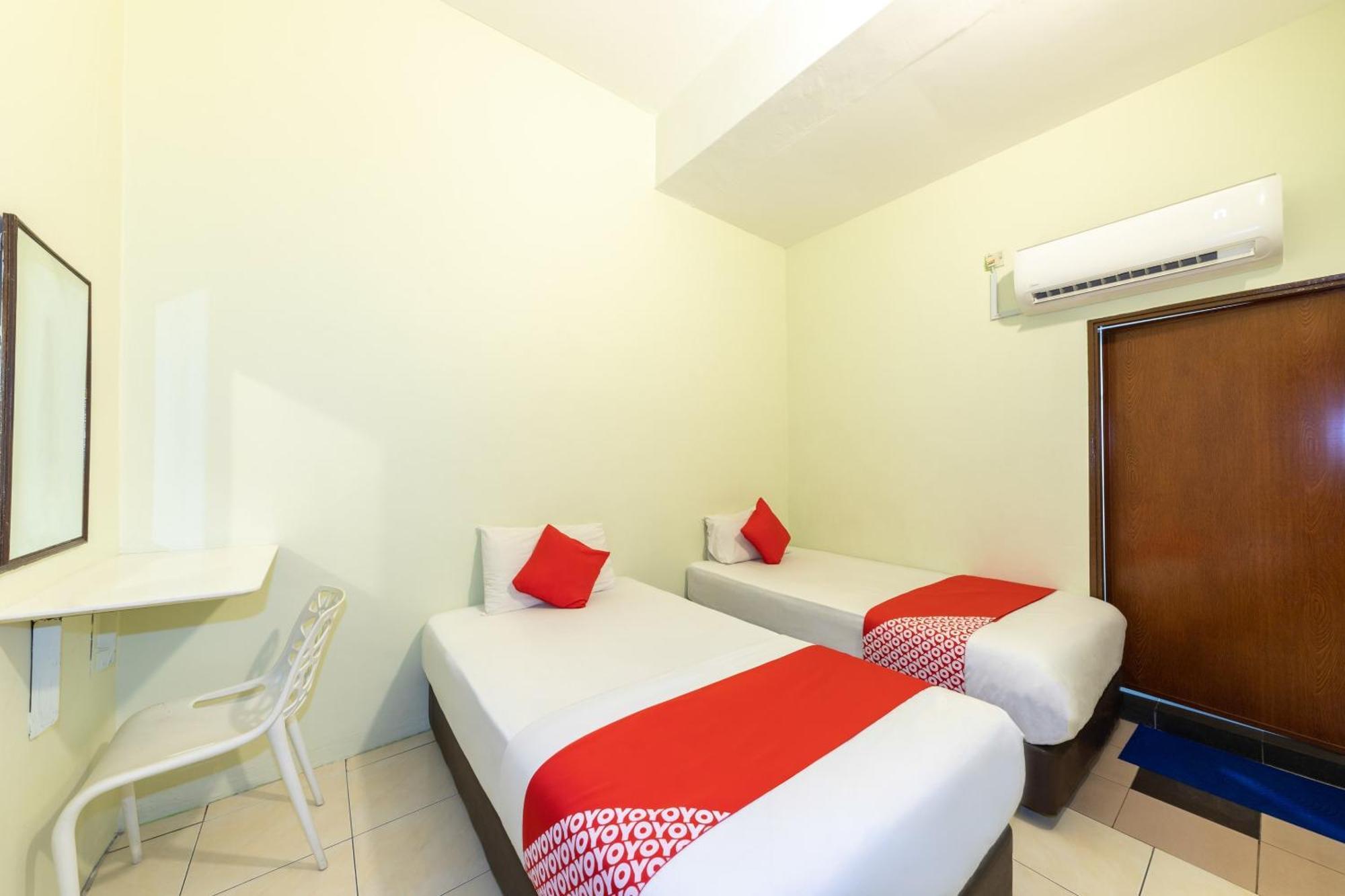 Super Oyo 432 My 7Days Inn Джохор-Бару Экстерьер фото