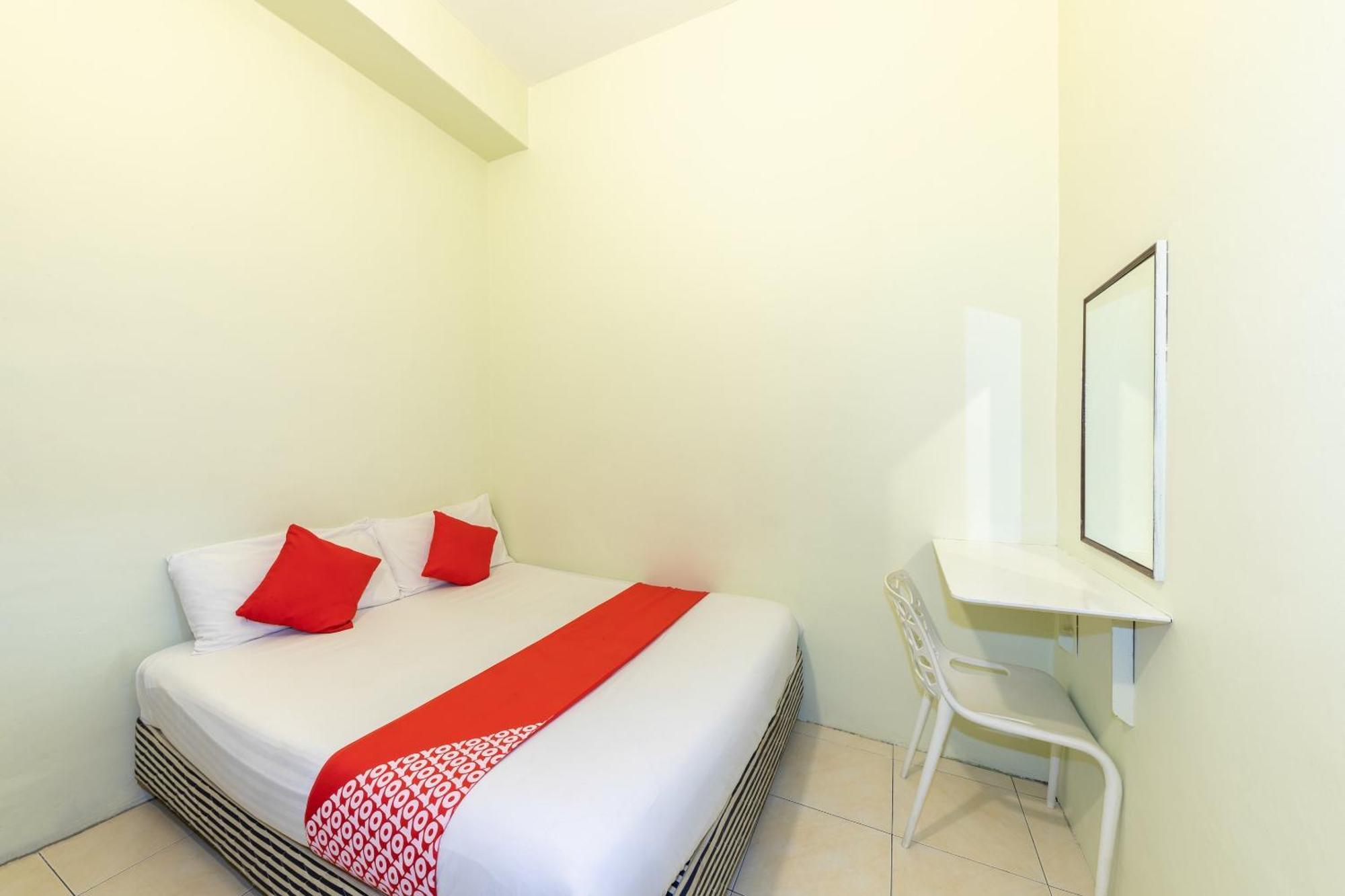 Super Oyo 432 My 7Days Inn Джохор-Бару Экстерьер фото
