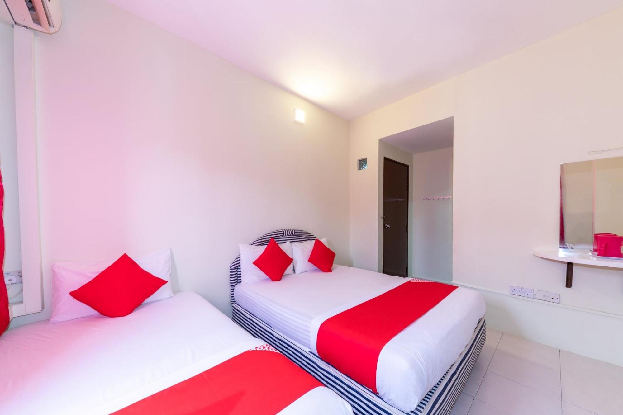 Super Oyo 432 My 7Days Inn Джохор-Бару Экстерьер фото