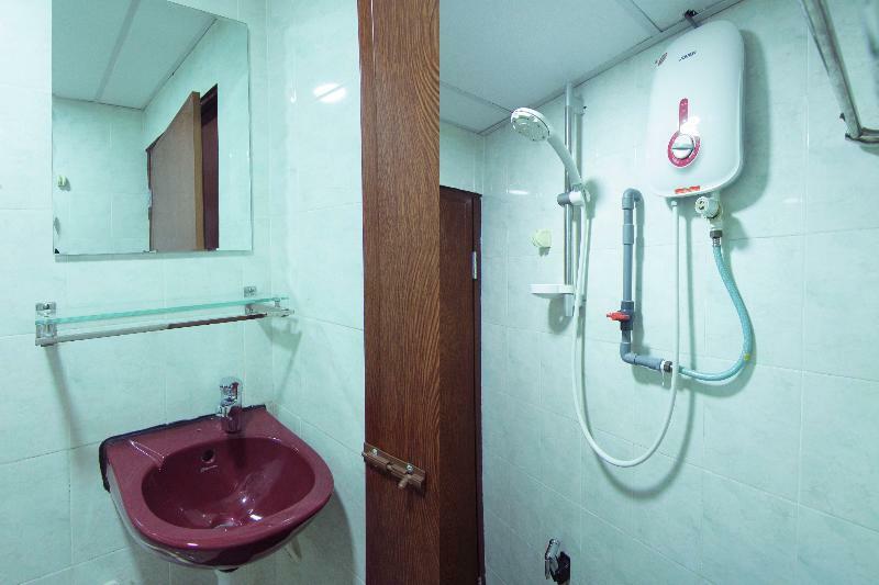 Super Oyo 432 My 7Days Inn Джохор-Бару Экстерьер фото